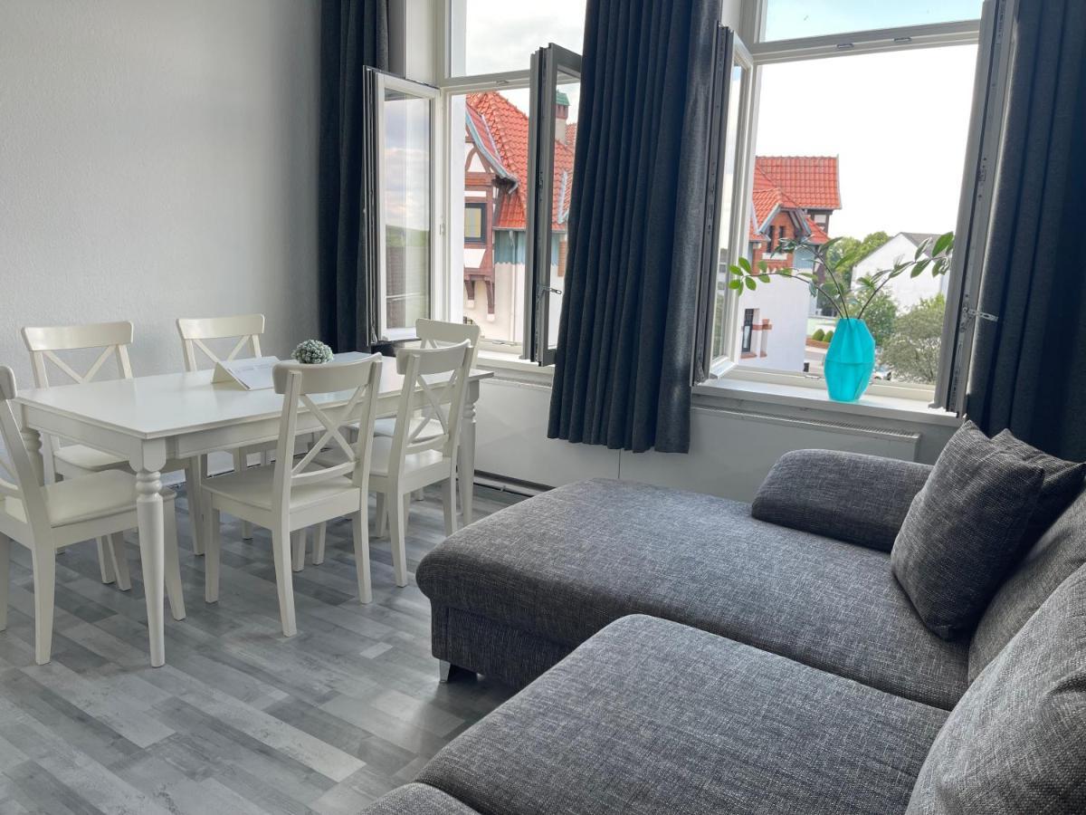Moderne 4 Zimmer Apartment Mit Bergblick Stadtzentrum Contactless Check-In Gehrden  Dış mekan fotoğraf