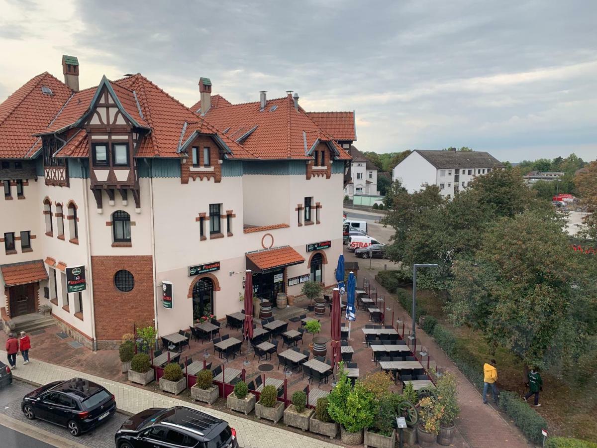 Moderne 4 Zimmer Apartment Mit Bergblick Stadtzentrum Contactless Check-In Gehrden  Dış mekan fotoğraf
